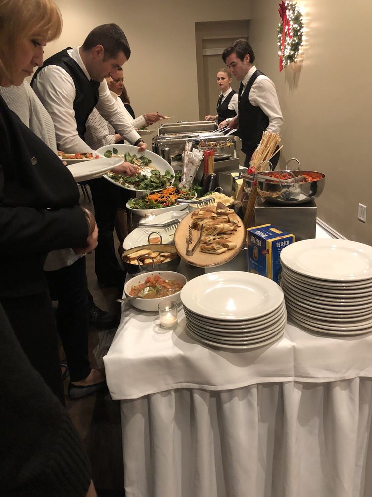 F & J PINE RESTAURANT 546 Photos & 581 Reviews Italian 1913