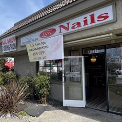 LK Nails