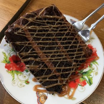 Kindling Texas Kitchen - Salted Caramel Chocolate Cake - American Near Me - Cibolo, Texas Kindling Texas Kitchen - Salted Caramel Chocolate Cake - American Near Me - Cibolo, Texas