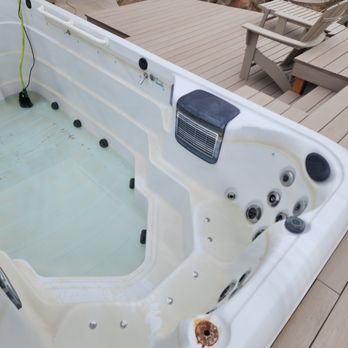 Phoenix Pro Pool Service - Just keep adding chlorine until it goes away?? - Pool & Hot Tub Service Near Me Phoenix Pro Pool Service - Just keep adding chlorine until it goes away?? - Pool & Hot Tub Service Near Me