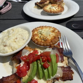 Corner 16 - Two chicken dishes with tomato pie, cheesy grits and quinoa. Yummy! - Southern Near Me - Knoxville, Tennessee Corner 16 - Two chicken dishes with tomato pie, cheesy grits and quinoa. Yummy! - Southern Near Me - Knoxville, Tennessee