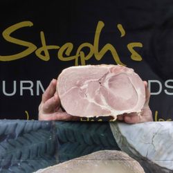 Stephs Gourmet Foods - Steph's Gourmet Foods offers you a fine selection of very unique and tasty produce, handcrafted straight from local producers.