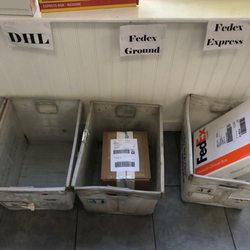 Qwik Pack & Ship - Package drop off