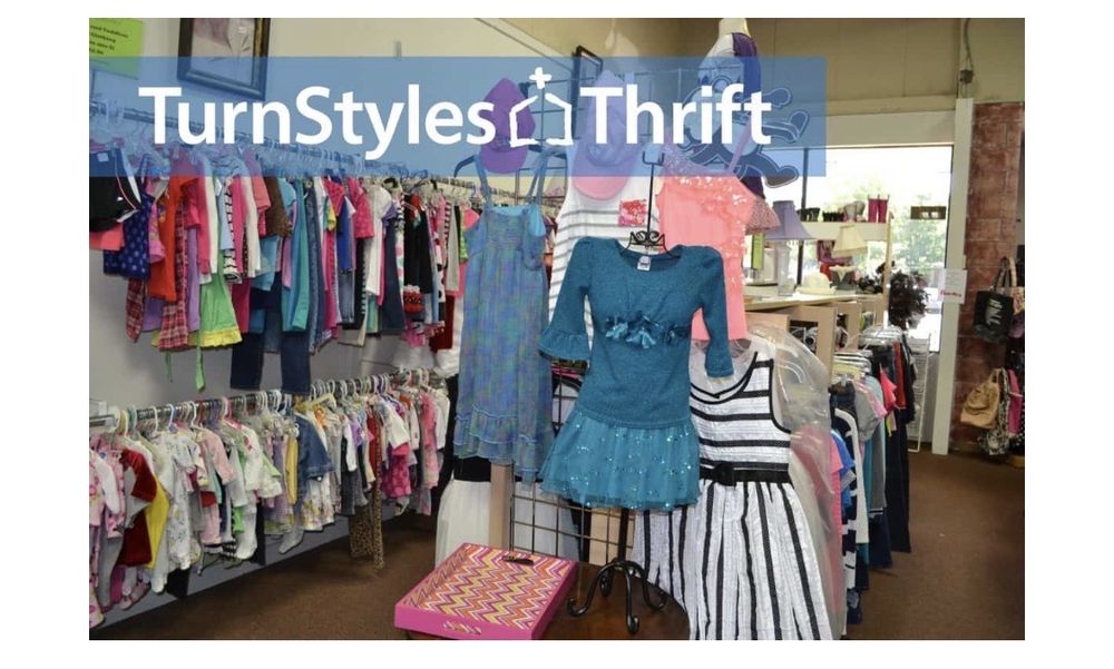 TURNSTYLES THRIFT STORE Updated September 2024 5304 Martway St