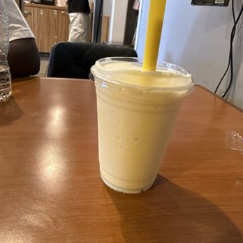 BobaYolo - Mango smoothie - Coffee & Tea Near Me - Fullerton, California