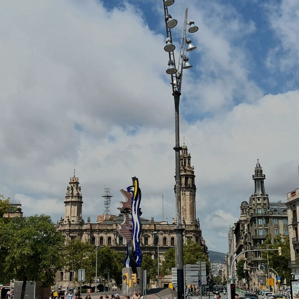El Cap de Barcelona - Along the bus route - Landmarks & Historical Buildings Near Me - Barcelona, B