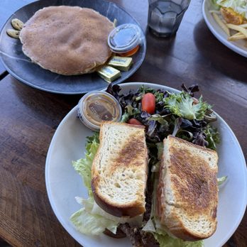 Apple Fritter - Patty Melt - Burgers Near Me - San Mateo, California