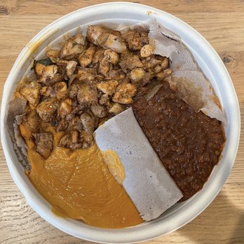 Makina Cafe - Ethiopian Near Me - Long Island City, New York Makina Cafe - Ethiopian Near Me - Long Island City, New York