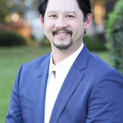 Peninsula Center of Cosmetic Dentistry Mountain View - Dr John Van