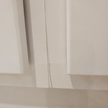 Williams Kitchen & Bath - Cracked cabinets - Kitchen & Bath Near Me - Grand Rapids, Michigan Williams Kitchen & Bath - Cracked cabinets - Kitchen & Bath Near Me - Grand Rapids, Michigan