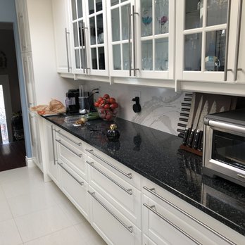 HRC Group - Counter side - General Contractors Near Me - Thornhill, Ontario