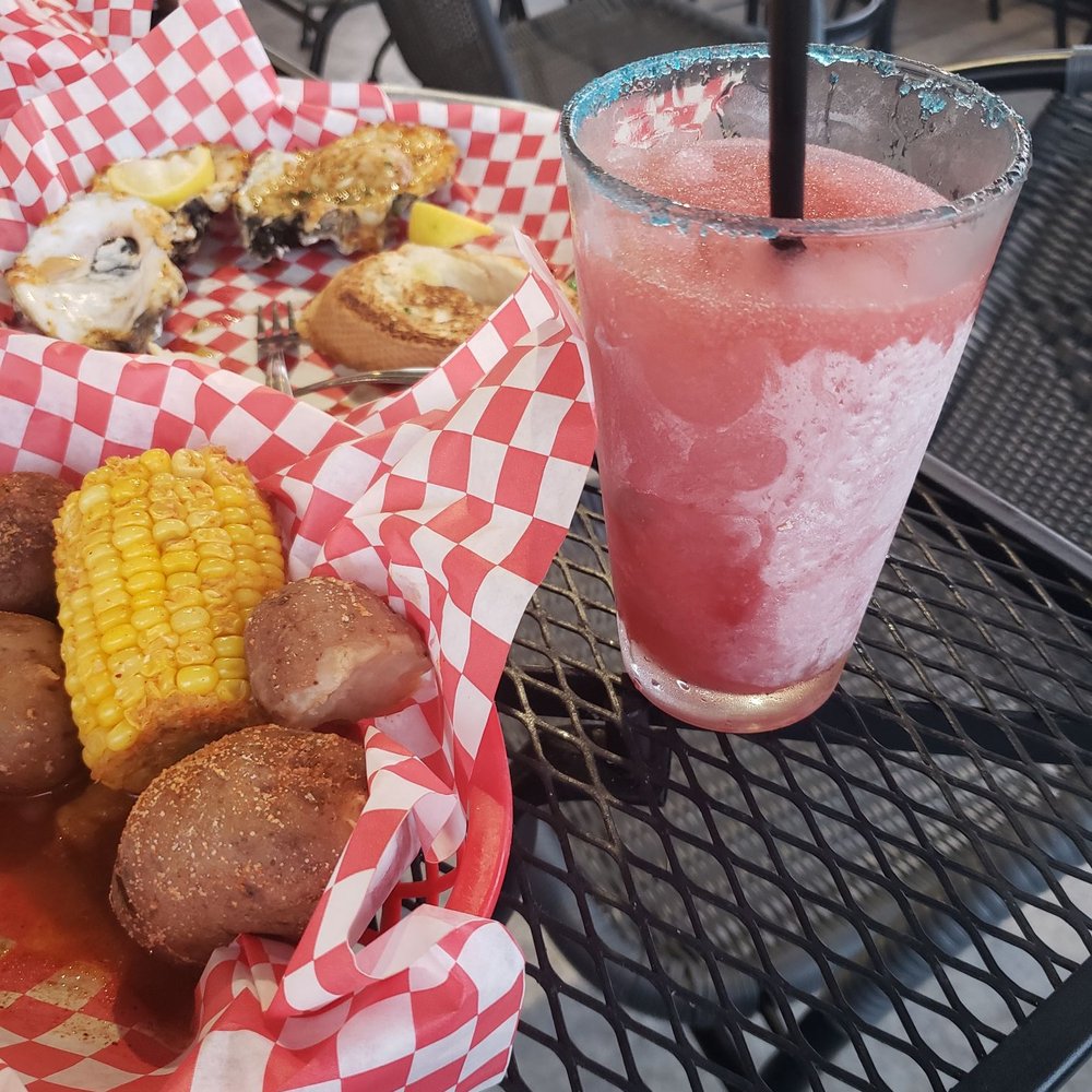 The Catch - Arlington  - Hurricane that tasted like a 7 eleven slurpee. - Seafood Near Me - Arlington, Texas
