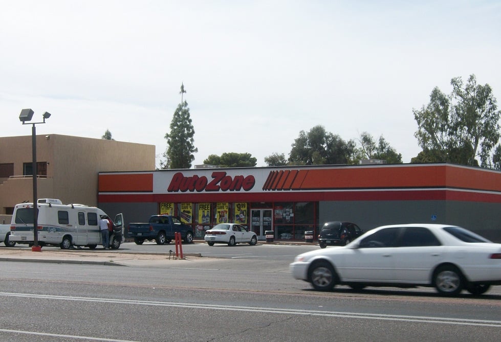 AUTOZONE AUTO PARTS 15 Reviews 746 N Country Club Dr, Mesa, Arizona