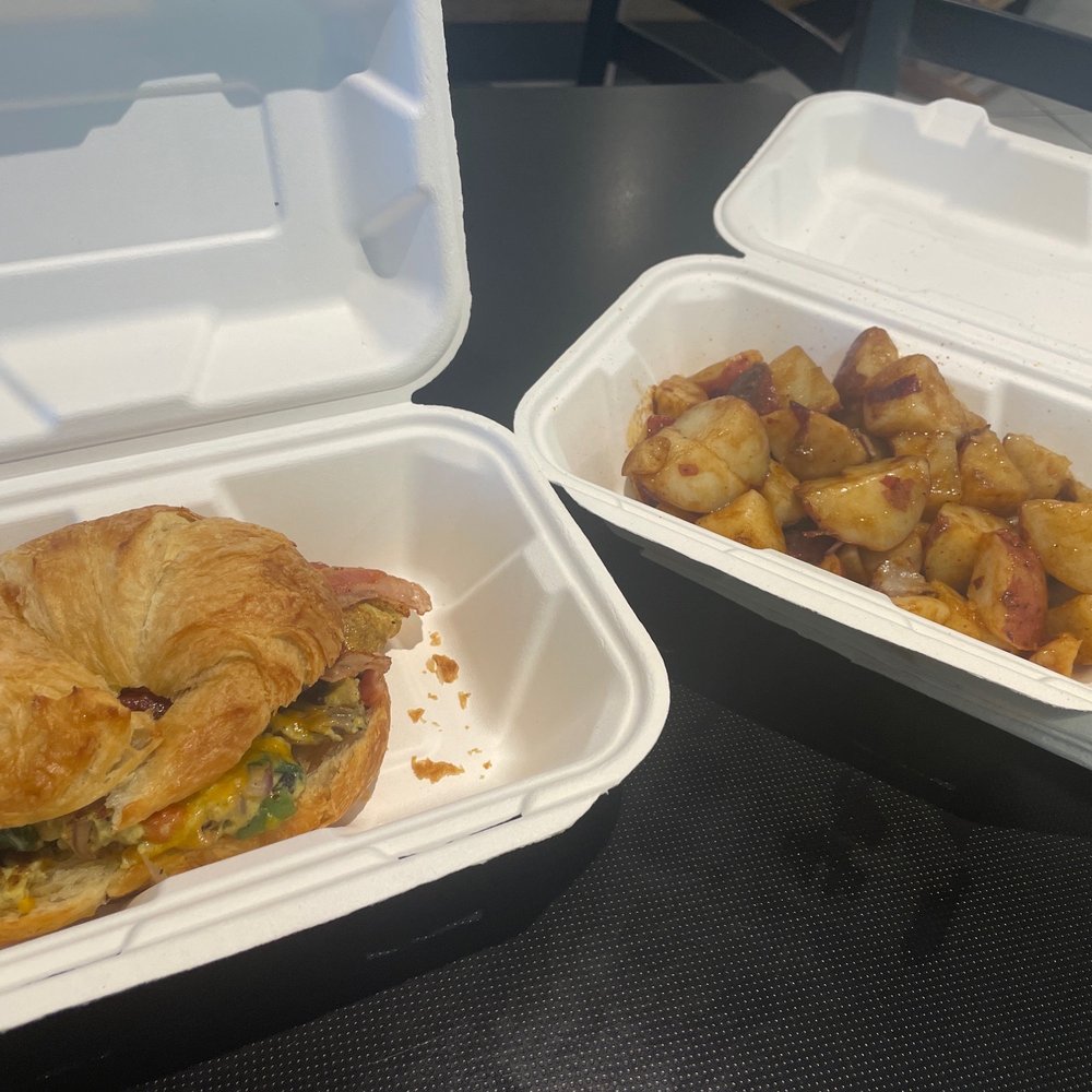 Lemon Slice Cafe - Veggie Breakfast Sandwich home fries - Desserts Near Me - Silver Spring, Maryland