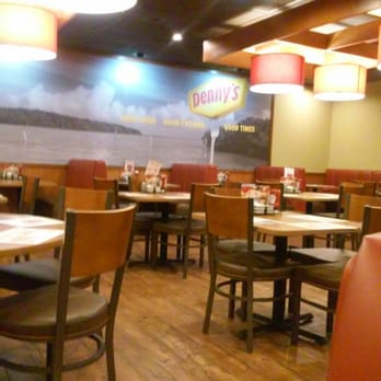 Denny's - West Dining room on a Fri night. - Diners Near Me - Florida City, Florida