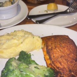 GRILLED SALMON