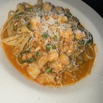 Luigis Tuscan Grill - Fettuccini Mare E Monti - Italian Near Me - Fort Lauderdale, Florida Luigis Tuscan Grill - Fettuccini Mare E Monti - Italian Near Me - Fort Lauderdale, Florida