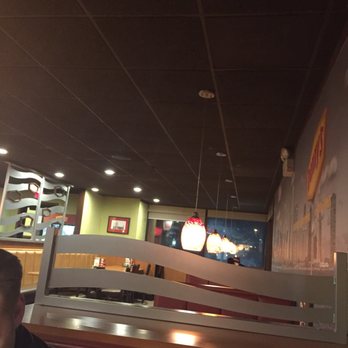 Denny's - 2.4.18 inside - American Near Me - Arlington Heights, Illinois Denny's - 2.4.18 inside - American Near Me - Arlington Heights, Illinois