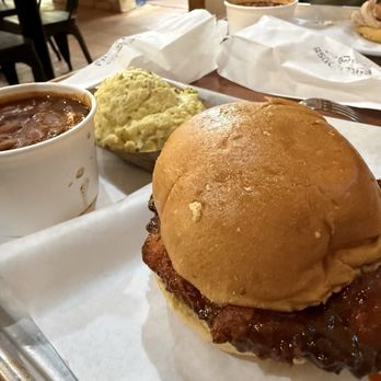 Firehouse Que & Brew - spicy fried chicken with Cajun sauce (I think). Anyway, it's spicier than the standard spicy fried chicken - Barbeque Near Me - Fallbrook, California
