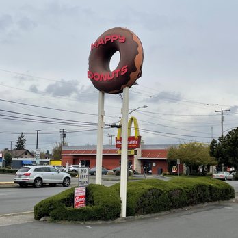 Happy Donuts - Logo - Donuts Near Me - Puyallup, Washington Happy Donuts - Logo - Donuts Near Me - Puyallup, Washington
