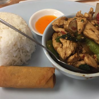 Khun Moo Thai Kitchen - Spicy basil chicken lunch special. Tender chicken, good sized portion, lots of flavor, everything was fresh! - Thai Near Me - Northridge, California Khun Moo Thai Kitchen - Spicy basil chicken lunch special. Tender chicken, good sized portion, lots of flavor, everything was fresh! - Thai Near Me - Northridge, California