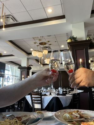 Maggiano's Little Italy by null