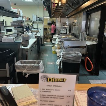 Doe Doe's Diner - Breakfast & Brunch Near Me - Saint Petersburg, Florida