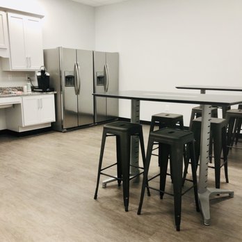 Waterside Office Suites - Break room and coworking space - Shared Office Spaces Near Me - Denver, North Carolina Waterside Office Suites - Break room and coworking space - Shared Office Spaces Near Me - Denver, North Carolina