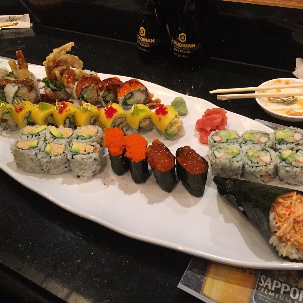 Sushi Sumo - Left to right: shrimpTempura, Mexican, Manhattan, Maryland, flyingFish(tobiko), salmonRoe(Ikura), California, spicyCrabHandRoll - Japanese Near Me - Newark, Delaware Sushi Sumo - Left to right: shrimpTempura, Mexican, Manhattan, Maryland, flyingFish(tobiko), salmonRoe(Ikura), California, spicyCrabHandRoll - Japanese Near Me - Newark, Delaware