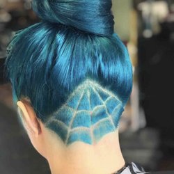 Dandedeville Barber And Beauty