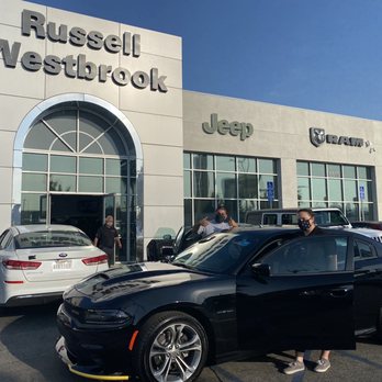 Van Nuys CDJR - 2020 Dodge Charger R/T!! - Car Dealers Near Me - Van Nuys, California