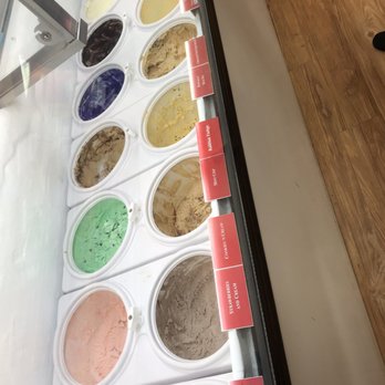 Kamoi Snack-n-Go - Ice Cream & Frozen Yogurt Near Me - Kaunakakai, Hawaii