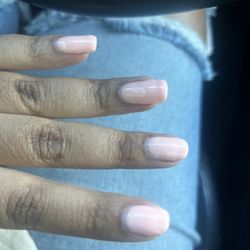 SG CITI Nail Spa - Worst gel manicure I've ever had in my life
