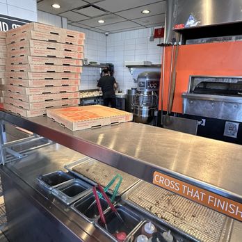 Blaze Pizza - Pizza Near Me - Fresh Meadows, New York