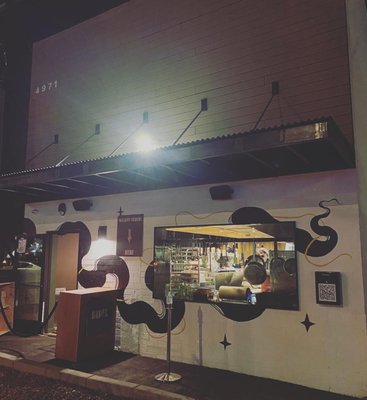Belly Kitchen and Bar by null