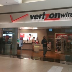 Verizon - Front of store