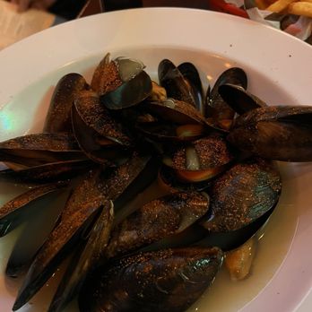 The Hard Yacht Cafe - Steamed Mussels - American Near Me - Dundalk, Maryland