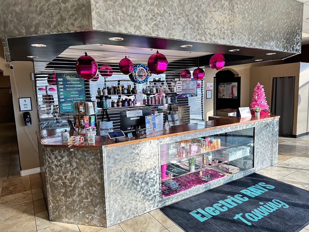 ELECTRIC RAYS TANNING Updated September 2024 11 Photos 6732 W