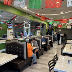 Las Margaritas - Inside shot from entrance.