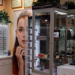 International Opticians