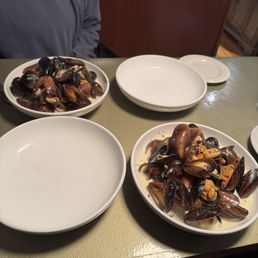 Mussels with an excellent broth. Mussels with an excellent broth.