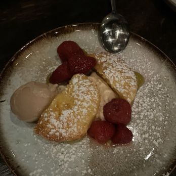 Parche - Almojabana torta avena soaked corn bread pudding dessert - Colombian Near Me - Oakland, California