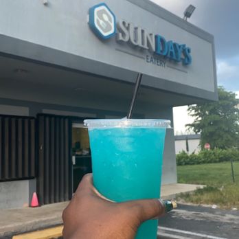Sundays Eatery - Soul Food Near Me - Miami Gardens, Florida