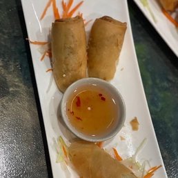 Veg. Spring Rolls - FRESH