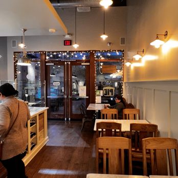I Like Pie Bakeshop - Inside dining - Bakeries Near Me - Claremont, California I Like Pie Bakeshop - Inside dining - Bakeries Near Me - Claremont, California