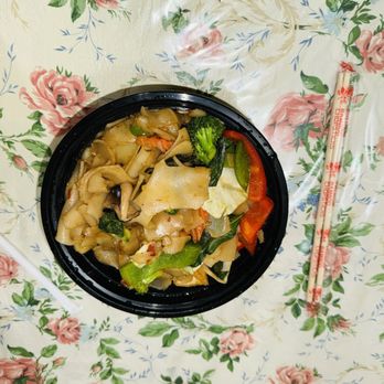 My Thai Place - Drunken Noodle Jae - Thai Near Me - Centreville, Virginia My Thai Place - Drunken Noodle Jae - Thai Near Me - Centreville, Virginia