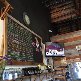 Belching Beaver Pub 980 - Brewpubs Near Me - Vista, California Belching Beaver Pub 980 - Brewpubs Near Me - Vista, California