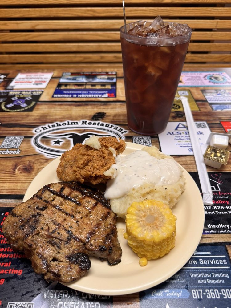 Chisholms Restaurant Logo