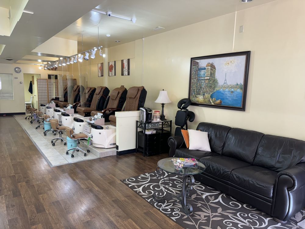 SUNNY NAIL DAY SPA Updated September 2024 11 Photos 2064 New