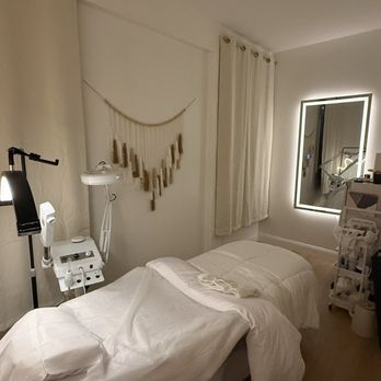 Orlando Skin Boss - Skin Care Near Me - Altamonte Springs, Florida Orlando Skin Boss - Skin Care Near Me - Altamonte Springs, Florida